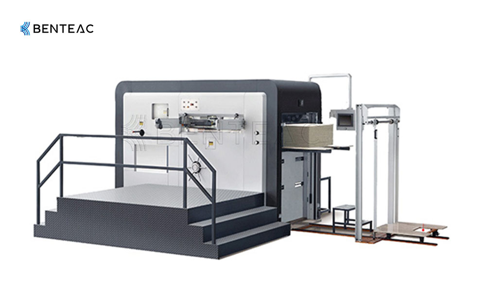 Daily maintenance of the precision die-cutting machine for small hole nesting